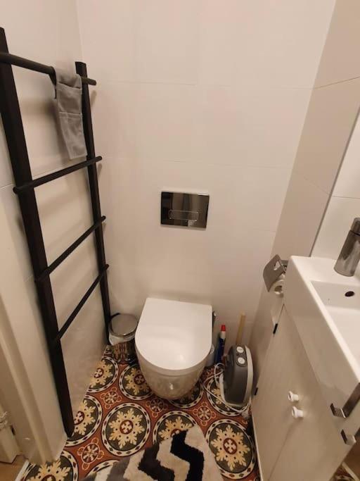 Stylish Apartment In Old Town Riga Luaran gambar
